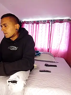 Carlandelli1 online show from 24, 4, 2026