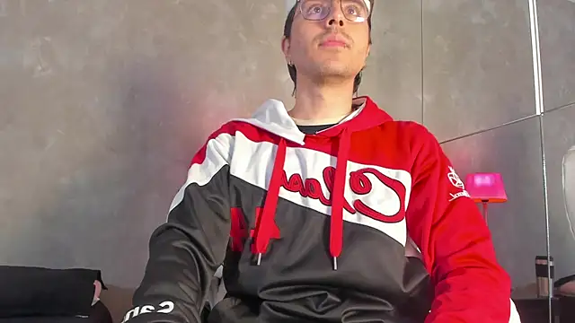 dylan cross  online show from 2, 12, 2025