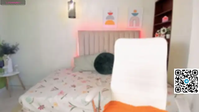 Snapshot of danika_moriii chatting on 3, 10, 2025 danika moriii online show from 3, 10, 2025