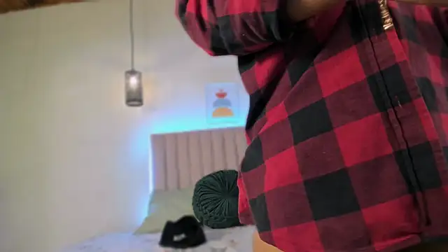 Snapshot of danika_moriii chatting on 23, 10, 2025 danika moriii online show from 23, 10, 2025