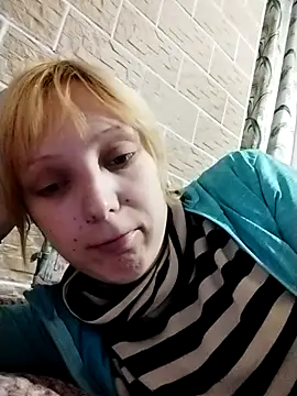 Snapshot of Ponka2011 chatting on 3, 10, 2025 Ponka2011 online show from 3, 10, 2025