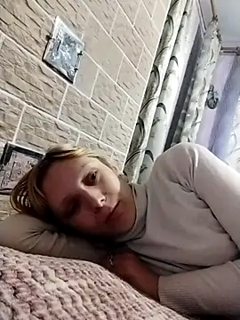 Snapshot of Ponka2011 chatting on 7, 10, 2025 Ponka2011 online show from 7, 10, 2025