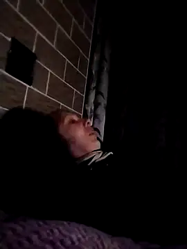 Snapshot of Ponka2011 chatting on 10, 10, 2025 Ponka2011 online show from 10, 10, 2025