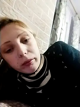 Snapshot of Ponka2011 chatting on 20, 10, 2025 Ponka2011 online show from 20, 10, 2025