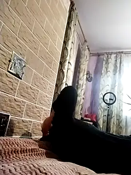 Snapshot of Ponka2011 chatting on 21, 10, 2025 Ponka2011 online show from 21, 10, 2025