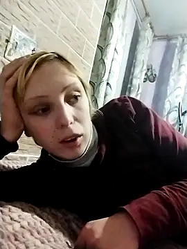 Snapshot of Ponka2011 chatting on 23, 10, 2025 Ponka2011 online show from 23, 10, 2025