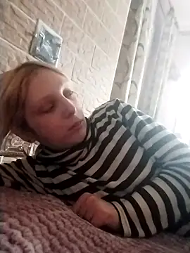 Snapshot of Ponka2011 chatting on 26, 10, 2025 Ponka2011 online show from 26, 10, 2025