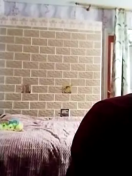 Snapshot of Ponka2011 chatting on 3, 11, 2025 Ponka2011 online show from 3, 11, 2025