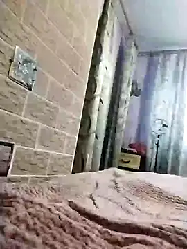 Snapshot of Ponka2011 chatting on 5, 11, 2025 Ponka2011 online show from 5, 11, 2025