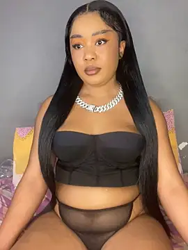 Snapshot of BlackBarbieX23 chatting on 19, 10, 2025 BlackBarbieX23 online show from 19, 10, 2025