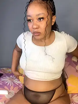 Snapshot of BlackBarbieX23 chatting on 23, 10, 2025 BlackBarbieX23 online show from 23, 10, 2025