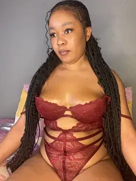 Snapshot of BlackBarbieX23 chatting on 5, 11, 2025 BlackBarbieX23 online show from 5, 11, 2025