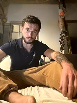 Snapshot of PabloelBraquemart chatting on 16, 11, 2025 PabloelBraquemart online show from 16, 11, 2025