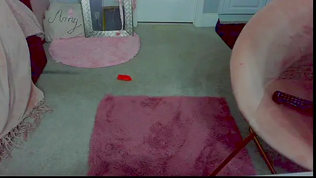 Snapshot of LunaMilav chatting on 29, 9, 2025 LunaMilav online show from 29, 9, 2025