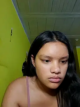 Mariii Foxx online show from 4, 10, 2025