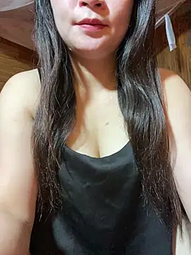 violet-00 online show from 15, 5, 2026