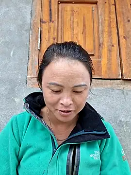 Snapshot of xuxulovezz chatting on 26, 9, 2025 xuxulovezz online show from 26, 9, 2025