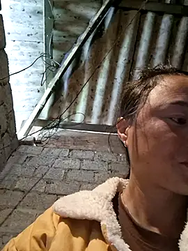 Snapshot of xuxulovezz chatting on 1, 10, 2025 xuxulovezz online show from 1, 10, 2025