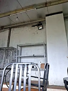 Snapshot of xuxulovezz chatting on 17, 10, 2025 xuxulovezz online show from 17, 10, 2025