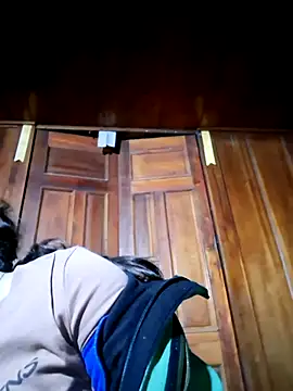 Snapshot of xuxulovezz chatting on 27, 10, 2025 xuxulovezz online show from 27, 10, 2025