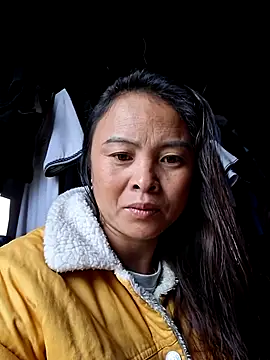 Snapshot of xuxulovezz chatting on 3, 11, 2025 xuxulovezz online show from 3, 11, 2025