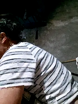 Snapshot of xuxulovezz chatting on 12, 3, 2026 xuxulovezz online show from 12, 3, 2026