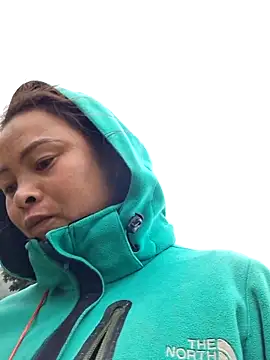 Snapshot of xuxulovezz chatting on 13, 3, 2026 xuxulovezz online show from 13, 3, 2026