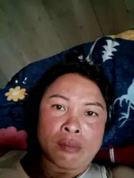 Snapshot of xuxulovezz chatting on 21, 3, 2026 xuxulovezz online show from 21, 3, 2026