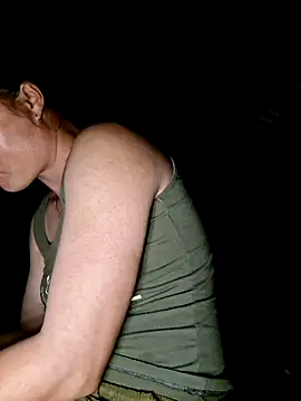 Snapshot of xuxulovezz chatting on 24, 3, 2026 xuxulovezz online show from 24, 3, 2026