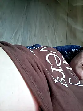 Snapshot of xuxulovezz chatting on 31, 3, 2026 xuxulovezz online show from 31, 3, 2026