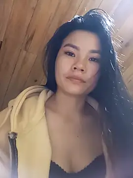 Snapshot of Suny_babyy chatting on 16, 10, 2025 Suny babyy online show from 16, 10, 2025