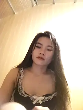 Snapshot of Suny_babyy chatting on 18, 10, 2025 Suny babyy online show from 18, 10, 2025