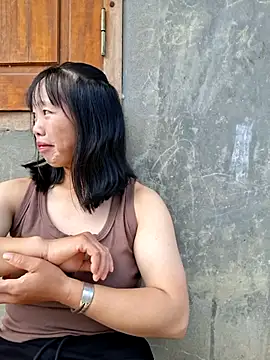 Snapshot of helenzz chatting on 24, 9, 2025 helenzz online show from 24, 9, 2025