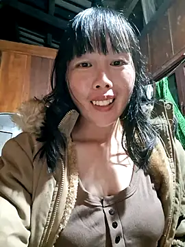 Snapshot of helenzz chatting on 29, 9, 2025 helenzz online show from 29, 9, 2025