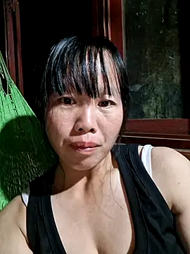 Snapshot of helenzz chatting on 10, 10, 2025 helenzz online show from 10, 10, 2025