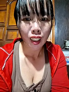 Snapshot of helenzz chatting on 19, 10, 2025 helenzz online show from 19, 10, 2025