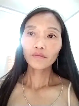 Snapshot of abigail-00 chatting on 6, 10, 2025 abigail-00 online show from 6, 10, 2025