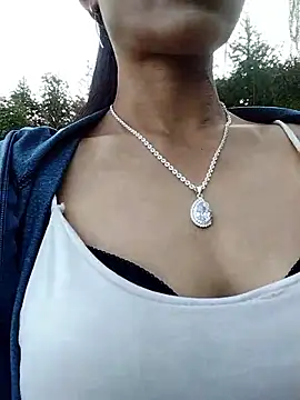 Snapshot of abigail-00 chatting on 29, 10, 2025 abigail-00 online show from 29, 10, 2025