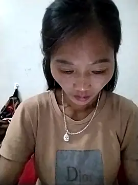 Snapshot of abigail-00 chatting on 4, 11, 2025 abigail-00 online show from 4, 11, 2025