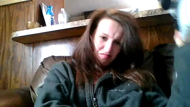 Snapshot of brunettebabexo3 chatting on 19, 1, 2026 brunettebabexo3 online show from 19, 1, 2026