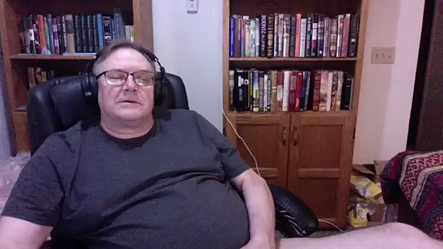 Vinyl22xh online show from 25, 5, 2026