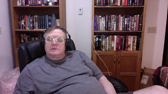 Vinyl22xh online show from 29, 5, 2026