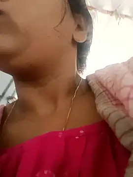 Snapshot of reya743 chatting on 14, 10, 2025 reya743 online show from 14, 10, 2025