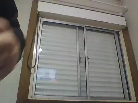 Snapshot of moranguinho22a chatting on 23, 9, 2025 moranguinho22a online show from 23, 9, 2025