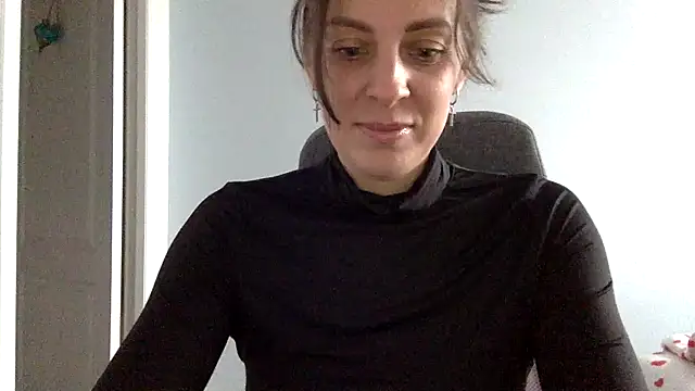 Snapshot of Myronell chatting on 11, 10, 2025 Myronell online show from 11, 10, 2025