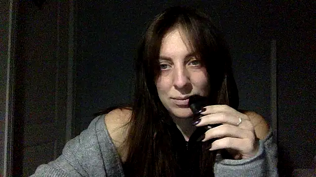 Snapshot of Myronell chatting on 6, 11, 2025 Myronell online show from 6, 11, 2025