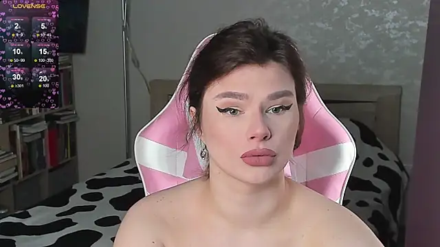 Snapshot of bbJ_one chatting on 6, 4, 2026 bbJ one online show from 6, 4, 2026