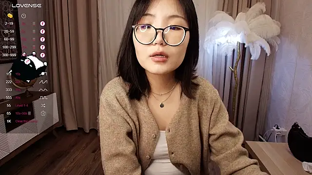 Snapshot of CutiErika chatting on 23, 9, 2025 CutiErika online show from 23, 9, 2025