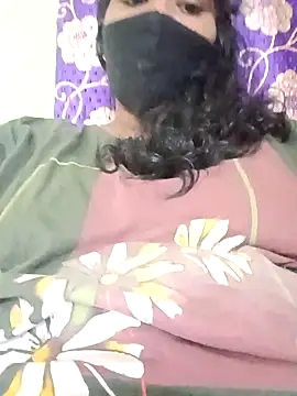 Snapshot of sowji_telugammai chatting on 16, 10, 2025 sowji telugammai online show from 16, 10, 2025