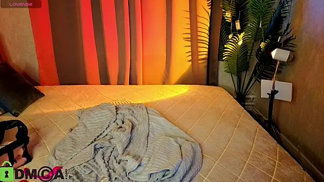 Elsie Cutties online show from 8, 4, 2026